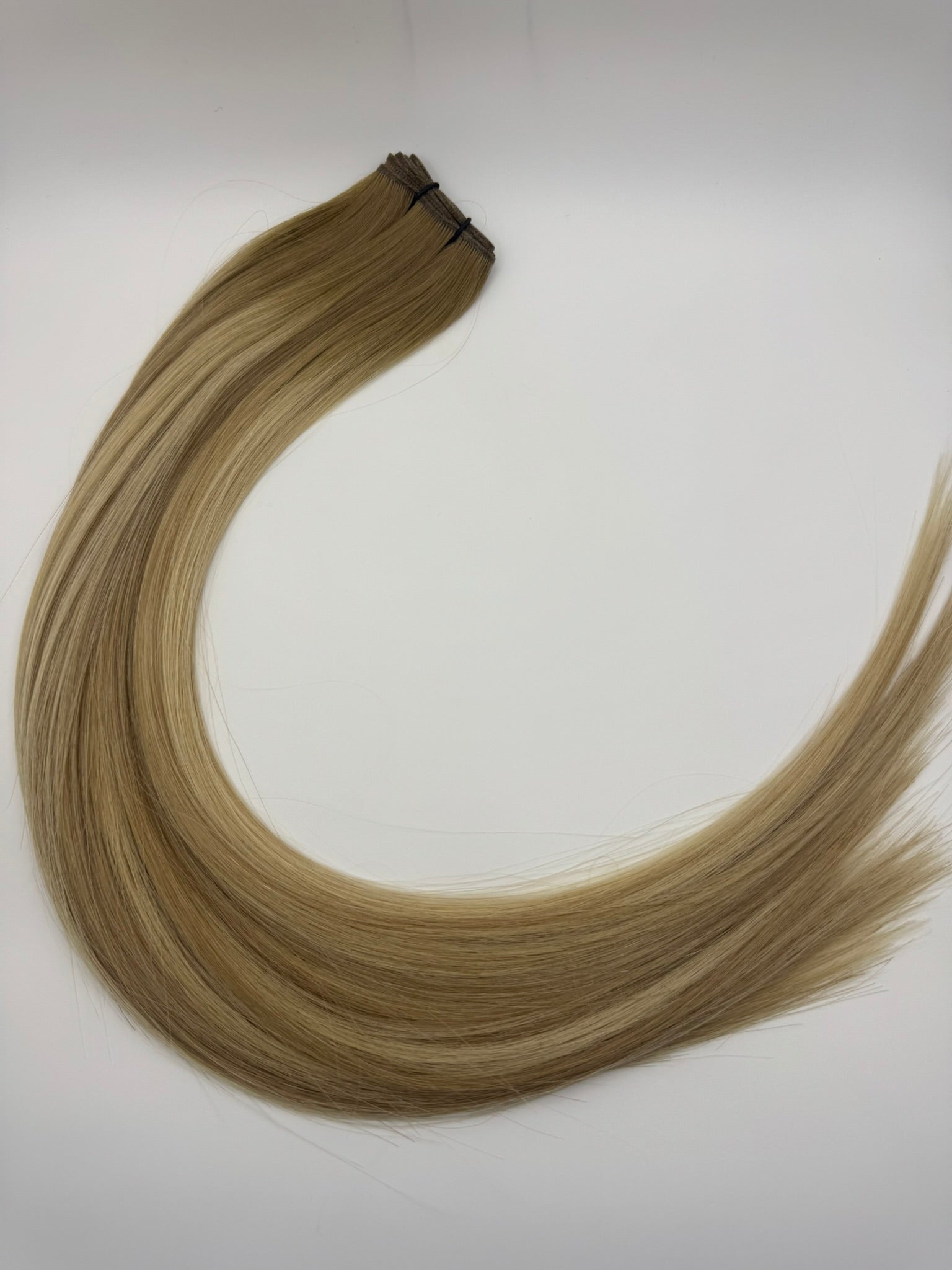 16" Dimensional LUX Weft